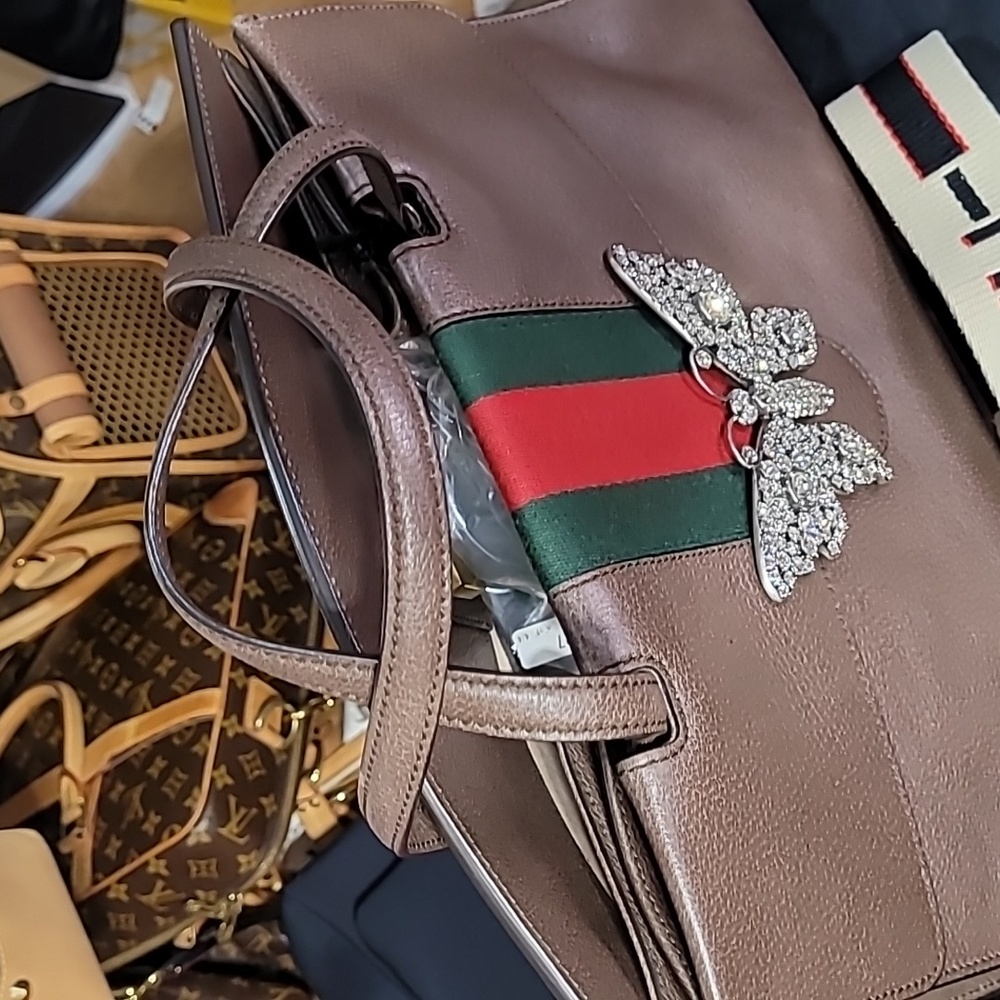 Gucci Sherry Line GG Canvas  Bag GM - Picture 4 of 16